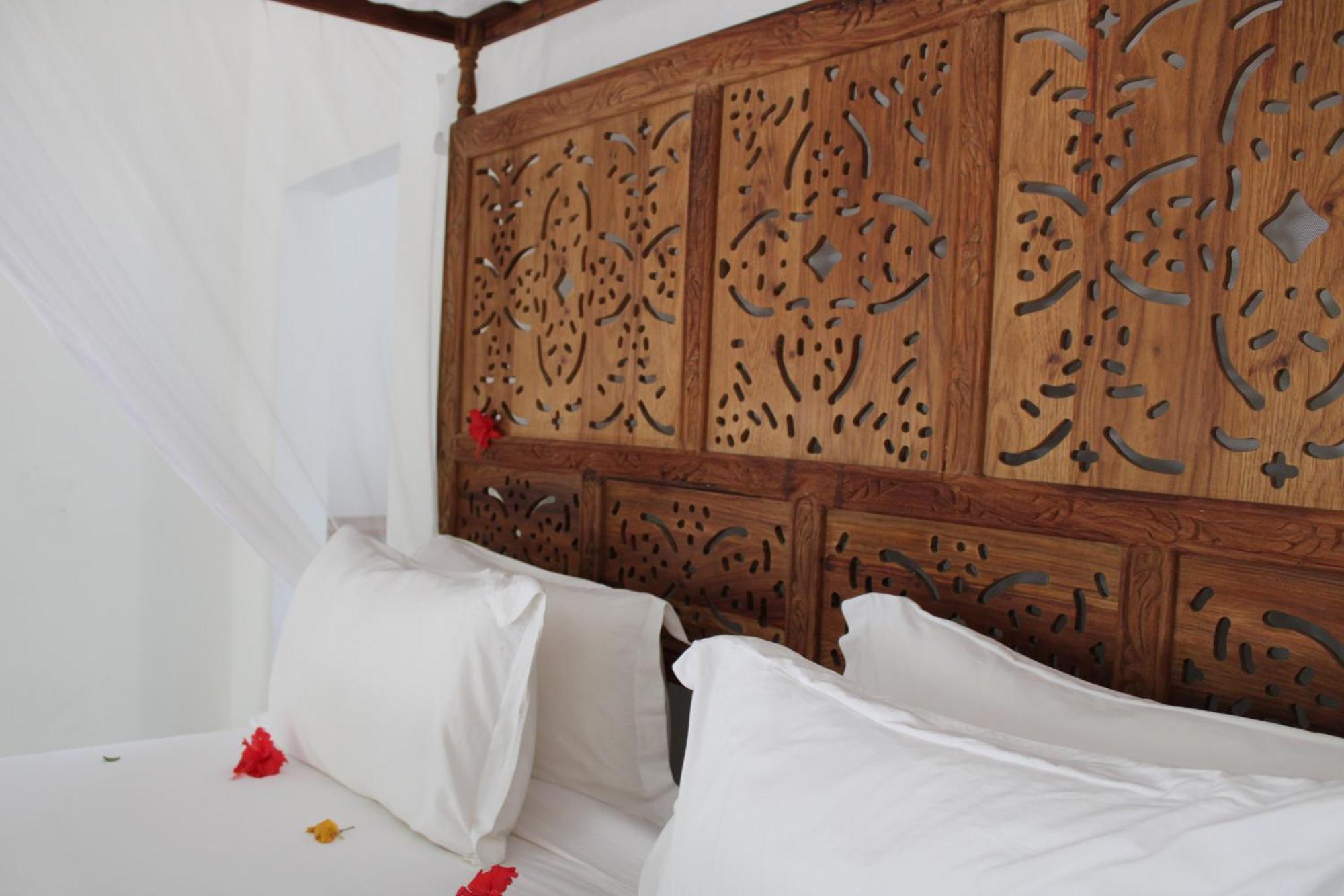Kivuli Beach Resort Paje Ngoại thất bức ảnh