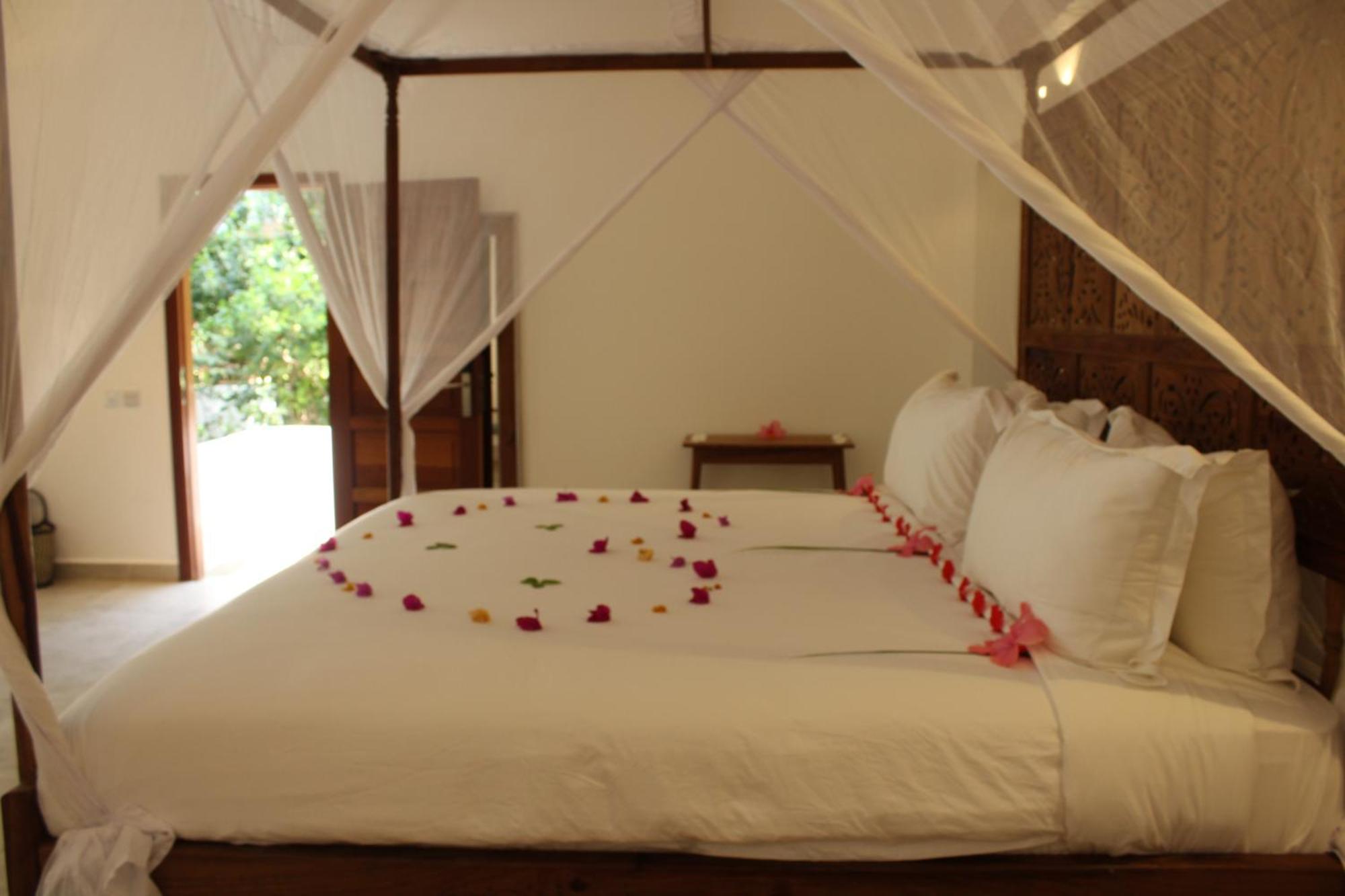 Kivuli Beach Resort Paje Ngoại thất bức ảnh
