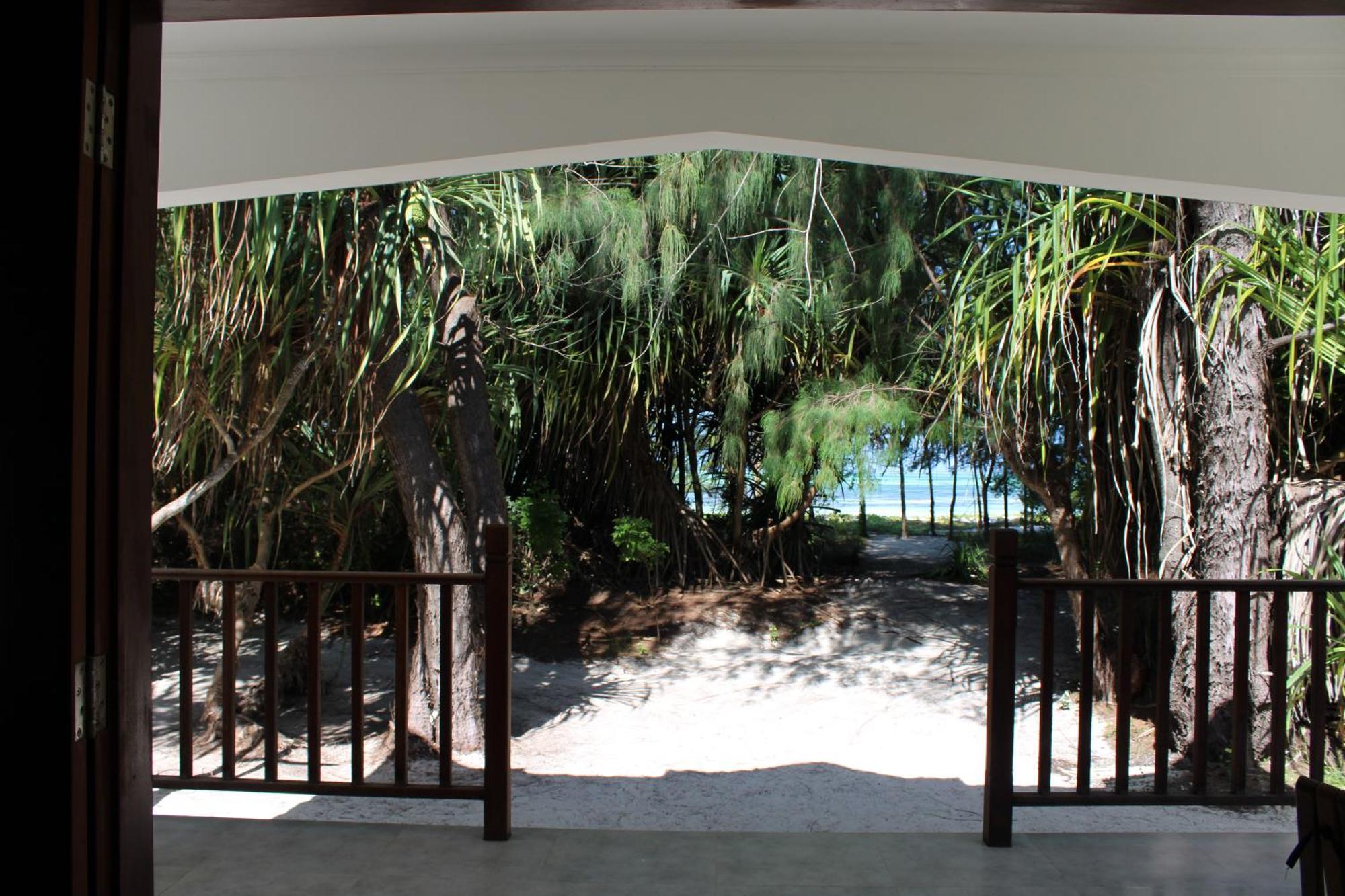 Kivuli Beach Resort Paje Ngoại thất bức ảnh